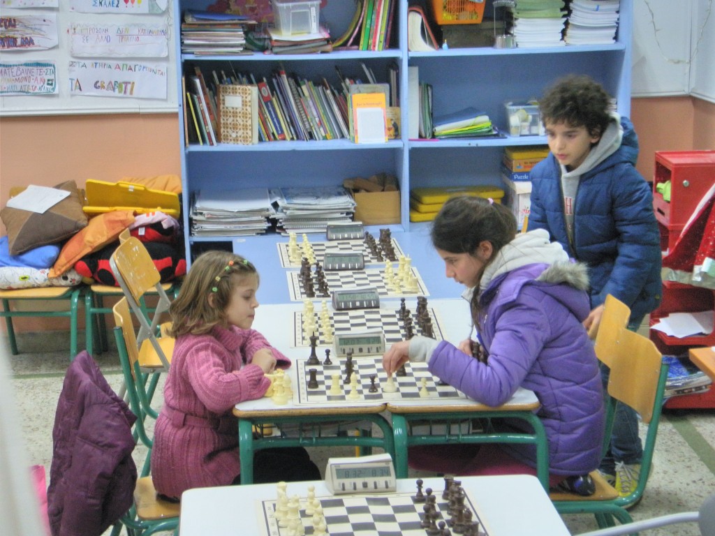 Ομαδικό Διασχολικό Πρωτάθλημα Κεντρικού Τομέα Αθηνών 2014. Διακρίνεται η αθλήτριά μας Μαριλένα Καμούδη νικήτρια στο παραπάνω πρωτάθλημα καις την επόμενη φωτογραφία ο Νίκος Τραγουδάρας νικητής επίσης στην ίδια διοργάνωση.